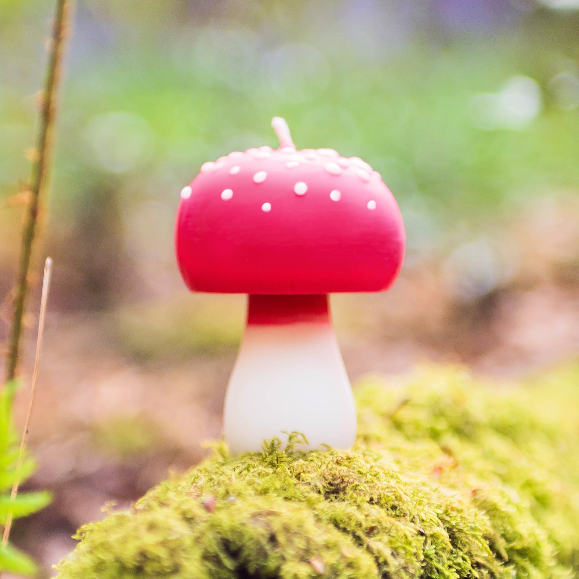 RED MINI MUSHROOM CANDLE