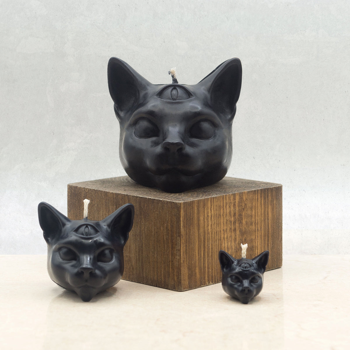 SET OF 3 MYSTICAL CAT CANDLES